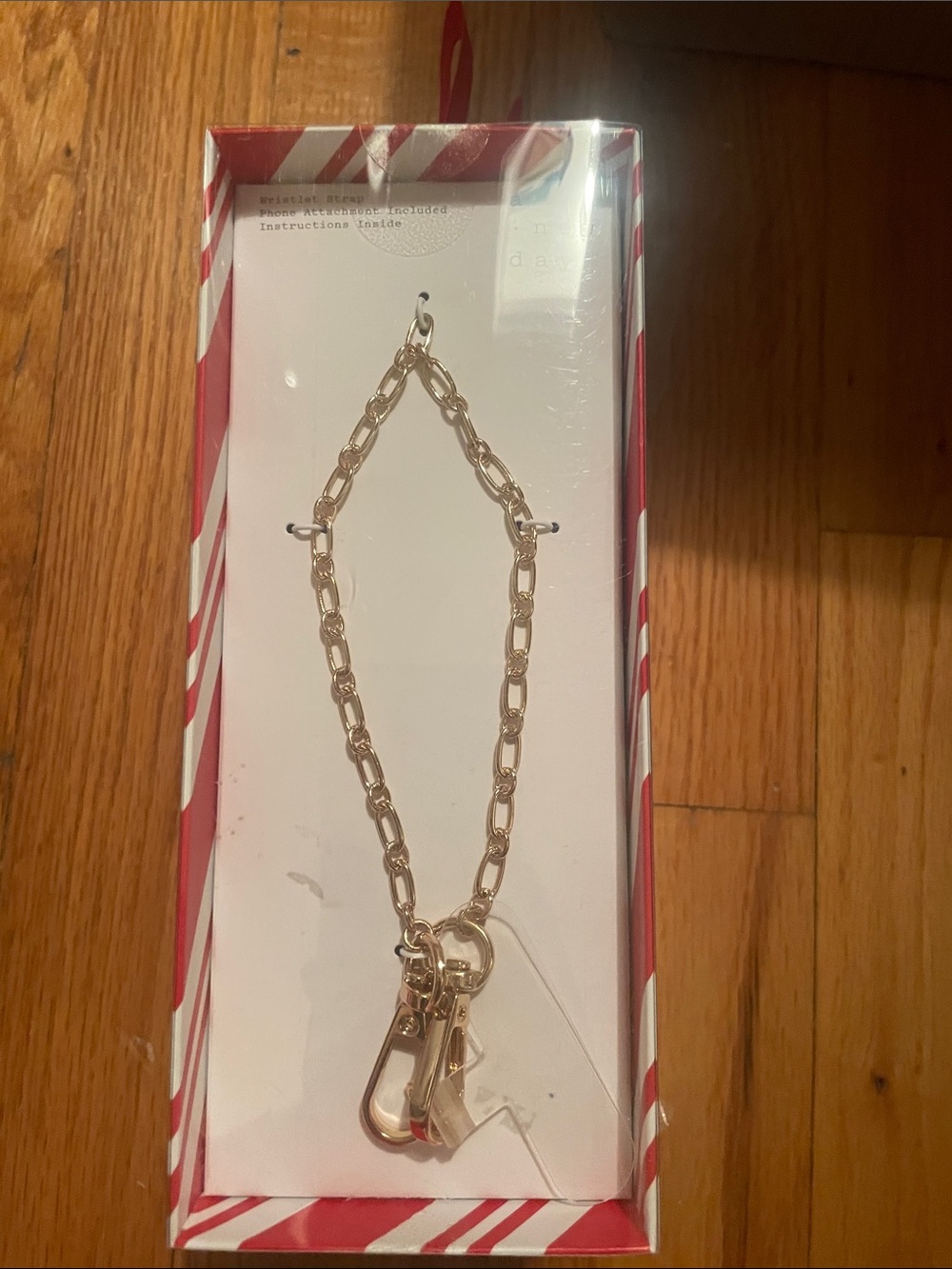 Wristlet phone strap